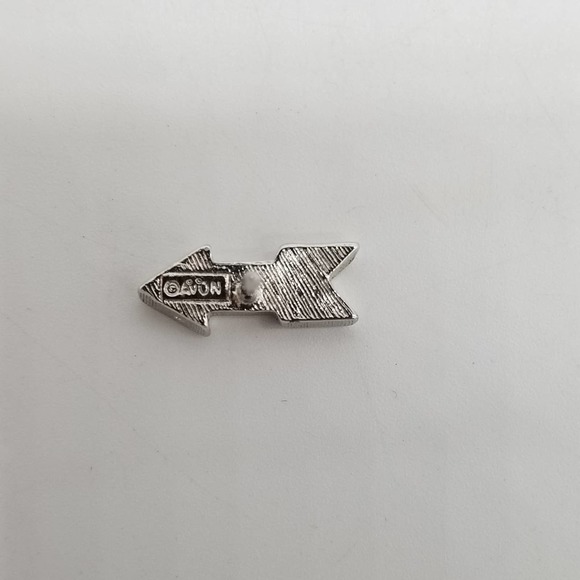 VINTAGE Mens Arrow Silvertone Tie Pin Lapel 1982 - Picture 2 of 4